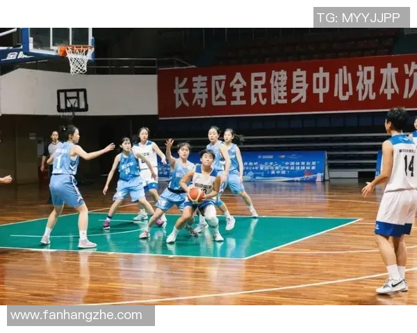 重庆篮球队在全国锦标赛中的灵活性表现值得关注与分析